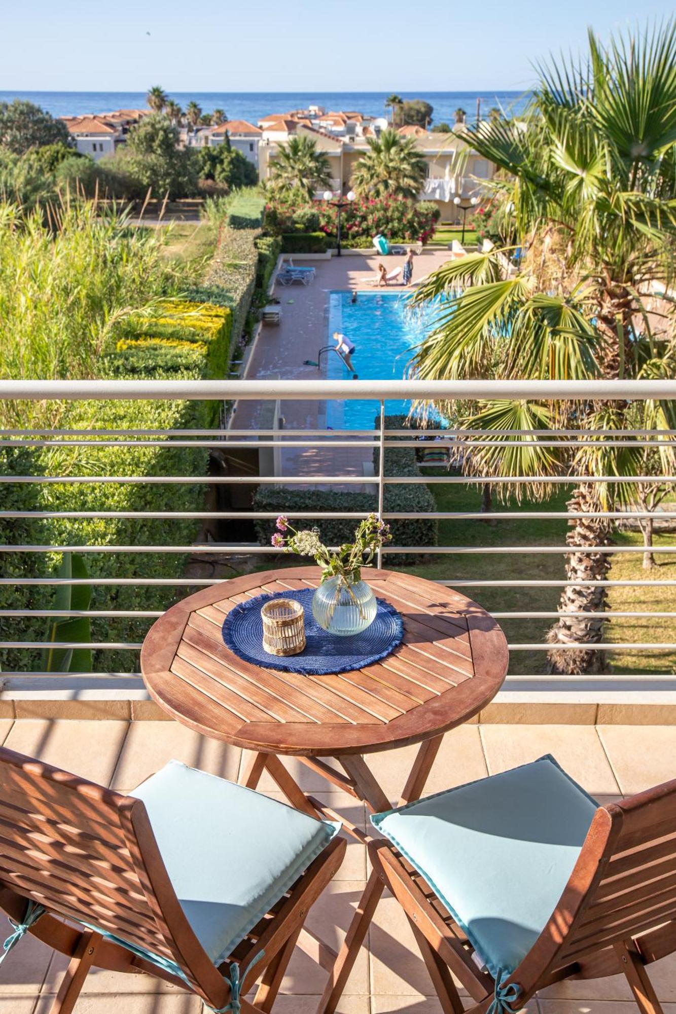 Ferienwohnung Maleme Yoga Blue Chania  Exterior foto