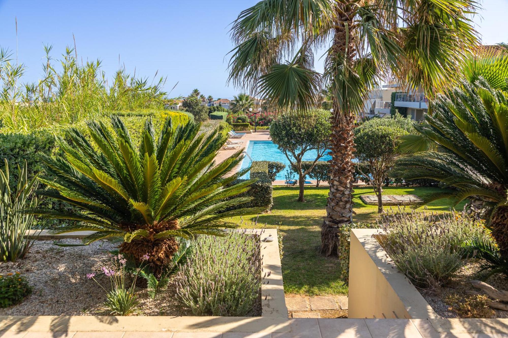 Ferienwohnung Maleme Yoga Blue Chania  Exterior foto